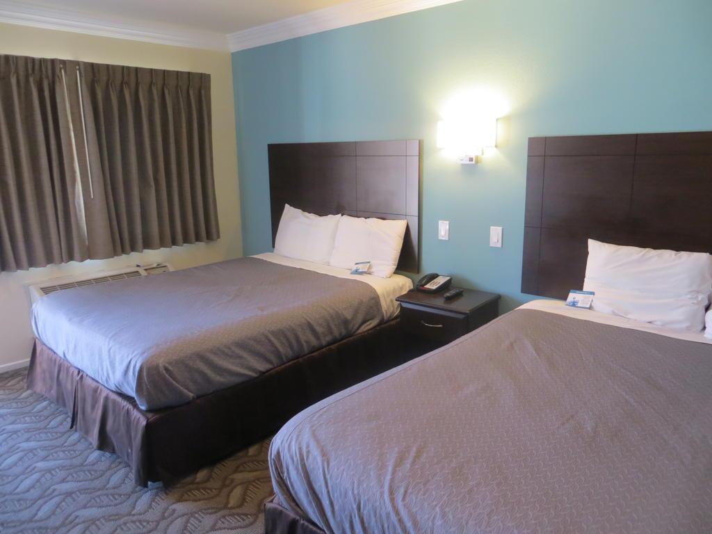 Rodeway Inn & Suites Inglewood Exteriér fotografie