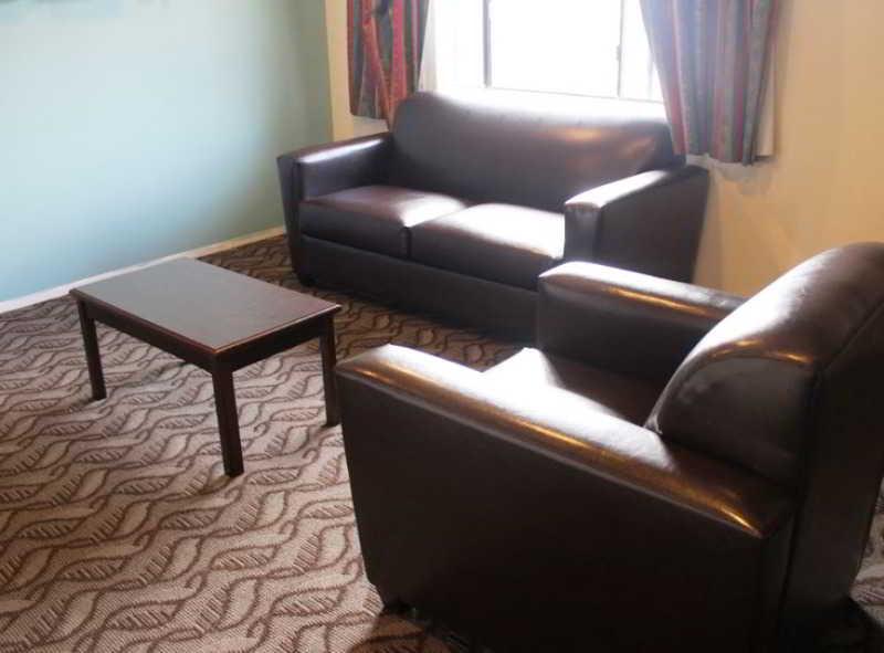 Rodeway Inn & Suites Inglewood Exteriér fotografie