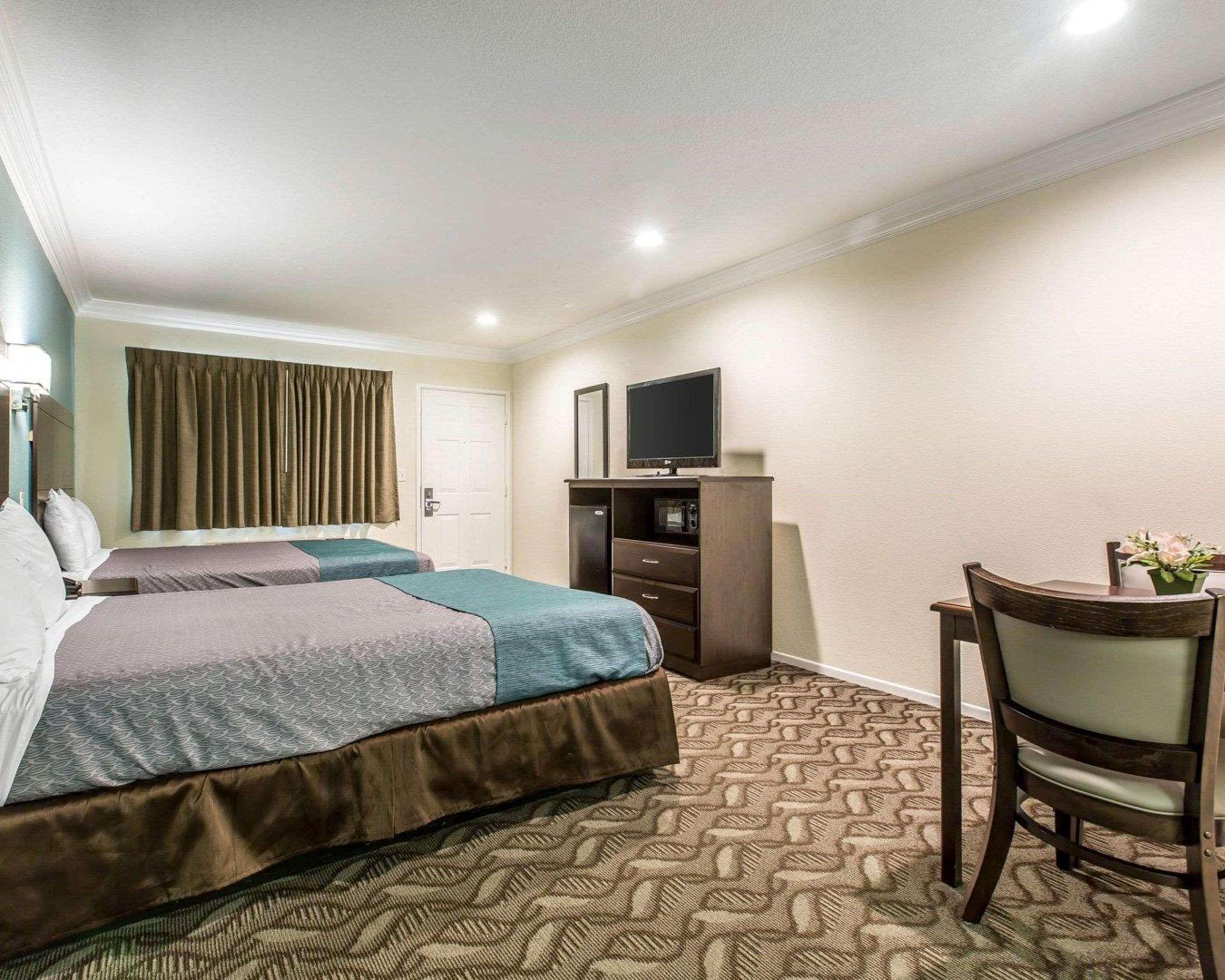 Rodeway Inn & Suites Inglewood Exteriér fotografie